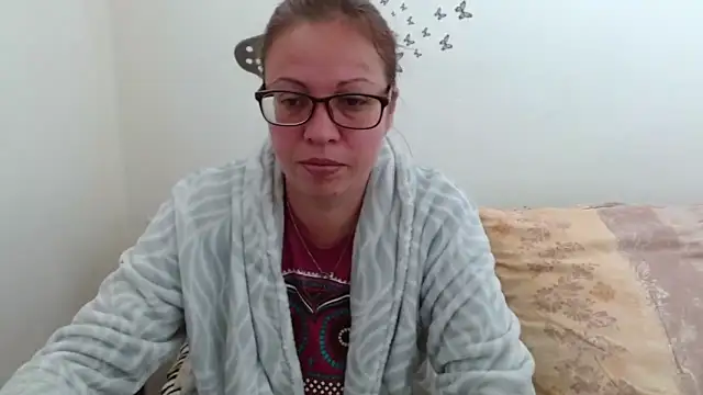 LadyHellene online show from March 2026 07:04:02 AM