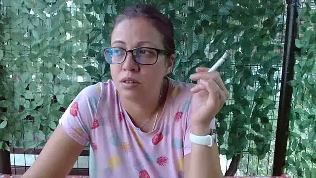 Snapshot of LadyHellene chatting on August 2026 05:35:01 AM LadyHellene online show from August 2026 05:35:01 AM