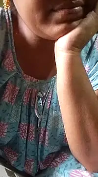 Snapshot of Cute-Pammi1 chatting on December 2024 05:06:01 AM Cute-Pammi1 online show from December 2024 05:06:01 AM