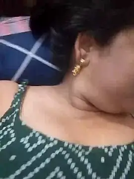 Snapshot of Cute-Pammi1 chatting on December 2024 09:26:01 AM Cute-Pammi1 online show from December 2024 09:26:01 AM