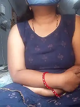 Snapshot of Cute-Pammi1 chatting on December 2024 04:22:01 AM Cute-Pammi1 online show from December 2024 04:22:01 AM