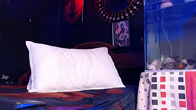 Godly huan online show from March 2026 01:56:01 AM