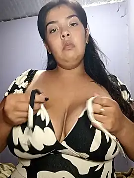 Snapshot of prettyboobs11 chatting on February 2025 07:20:01 AM prettyboobs11 online show from February 2025 07:20:01 AM