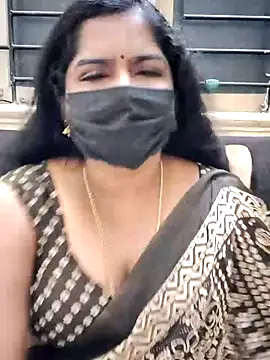 Snapshot of rani_deepa chatting on February 2025 07:09:01 PM rani deepa online show from February 2025 07:09:01 PM