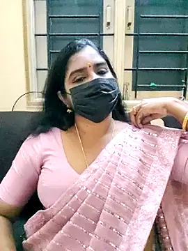 Snapshot of rani_deepa chatting on January 2025 01:21:01 PM rani deepa online show from January 2025 01:21:01 PM