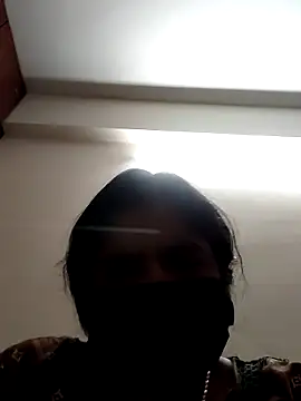 Snapshot of rani_deepa chatting on February 2026 03:45:02 PM rani deepa online show from February 2026 03:45:02 PM