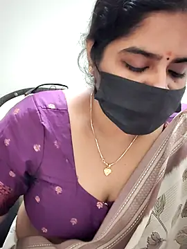 Snapshot of rani_deepa chatting on December 2025 11:05:02 PM rani deepa online show from December 2025 11:05:02 PM