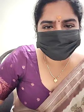 Snapshot of rani_deepa chatting on February 2026 01:19:02 PM rani deepa online show from February 2026 01:19:02 PM