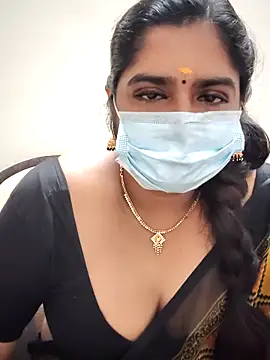 Snapshot of rani_deepa chatting on October 2025 03:13:02 PM rani deepa online show from October 2025 03:13:02 PM