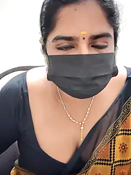 Snapshot of rani_deepa chatting on October 2025 04:08:01 PM rani deepa online show from October 2025 04:08:01 PM