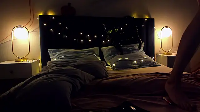 Snapshot of FillDammon chatting on October 2025 03:05:01 AM FillDammon online show from October 2025 03:05:01 AM