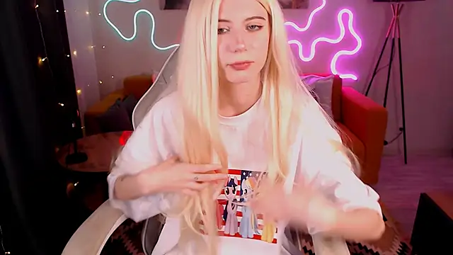 Sweet Richal online show from November 2025 09:07:02 PM