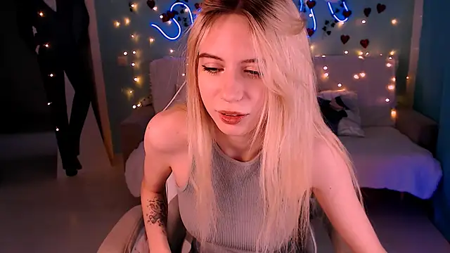 Sweet Richal online show from March 2025 04:17:02 AM