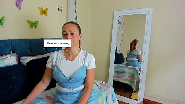 cristalwalker   online show from October 2025 11:22:02 AM