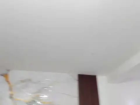 cristalwalker   online show from April 2026 10:28:01 AM