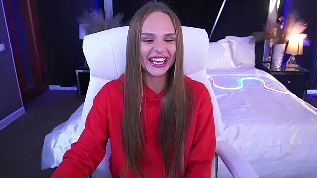 KiraGrayy online show from October 2025 01:01:01 PM
