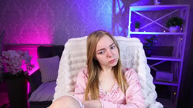 EmilySunshineS online show from March 2026 06:59:02 AM