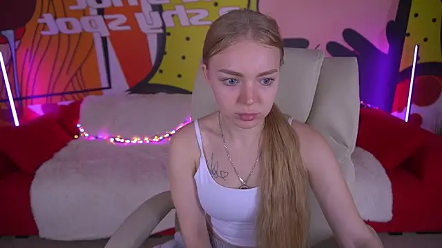 EmilySunshineS online show from October 2025 08:59:02 AM