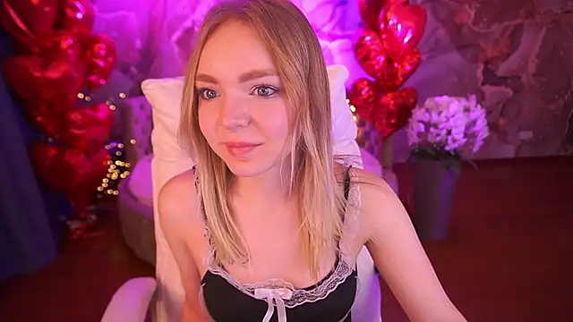 EmilySunshineS online show from March 2025 02:04:01 AM