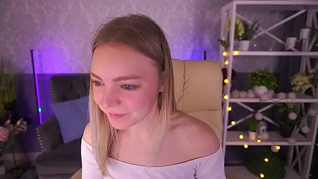 EmilySunshineS online show from February 2025 09:49:02 PM