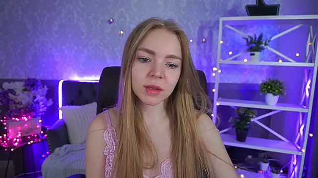 EmilySunshineS online show from November 2025 07:35:01 AM