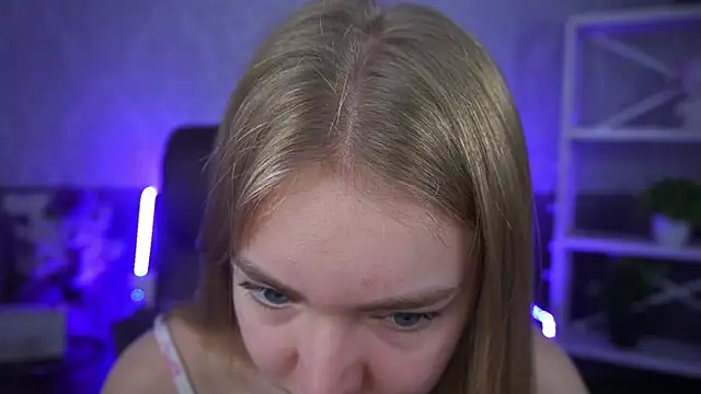 EmilySunshineS online show from November 2025 07:23:02 AM