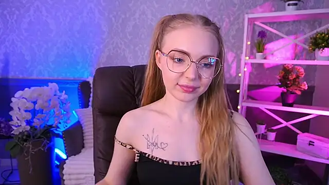 EmilySunshineS online show from January 2026 07:12:01 PM