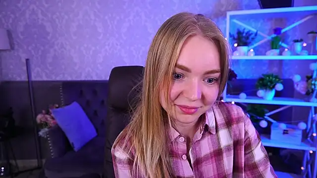 EmilySunshineS online show from September 2025 02:12:02 PM