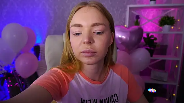 EmilySunshineS online show from February 2026 07:18:02 AM