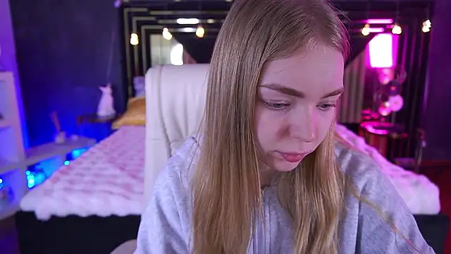 EmilySunshineS online show from January 2026 07:12:01 AM