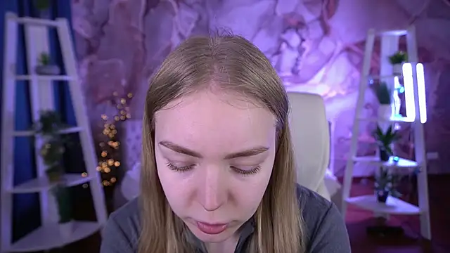 EmilySunshineS online show from January 2026 08:21:01 AM