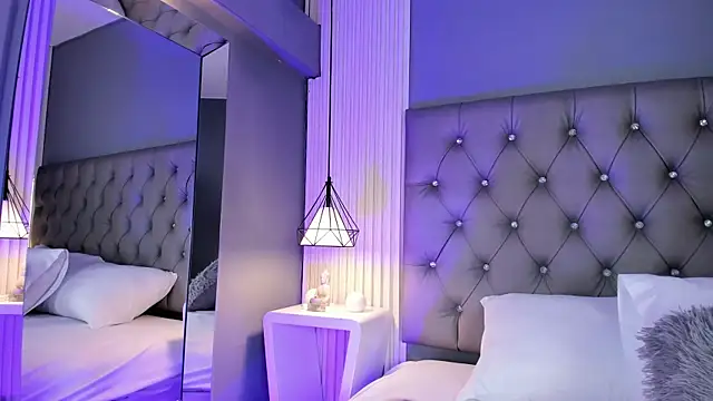 VioletthaRous online show from March 2026 10:41:01 PM