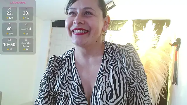 CINTHIA1609 online show from October 2025 08:21:02 PM