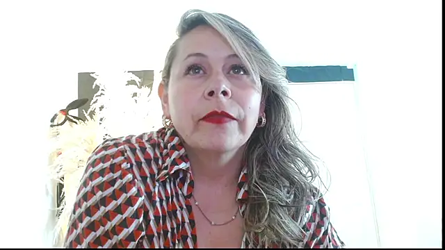 CINTHIA1609 online show from November 2025 07:58:02 PM