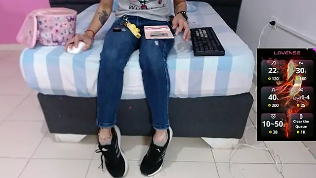  candy jade  online show from March 2025 12:01:01 PM