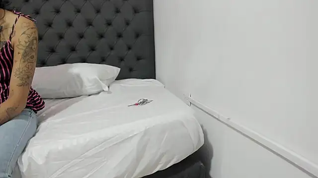  candy jade  online show from February 2026 10:37:02 AM