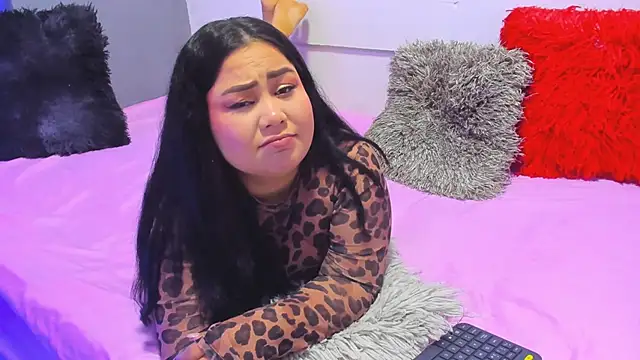 victoriajk online show from February 2026 12:46:01 PM