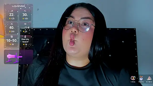 Snapshot of victoriajk chatting on March 2026 11:37:02 PM victoriajk online show from March 2026 11:37:02 PM