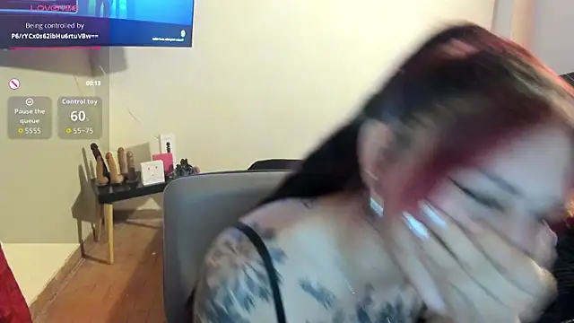 Sofi F w online show from April 2026 11:28:02 AM