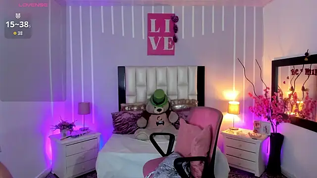 Snapshot of Andy_Gamboa chatting on March 2026 12:53:02 PM Andy Gamboa online show from March 2026 12:53:02 PM