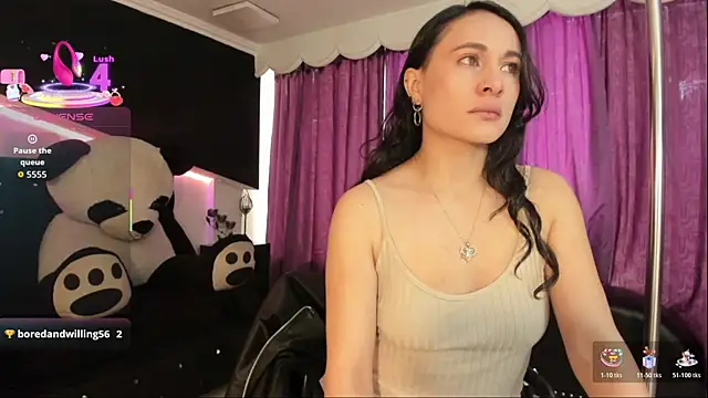 Snapshot of Coral_Gibson chatting on December 2025 12:48:01 PM Coral Gibson online show from December 2025 12:48:01 PM