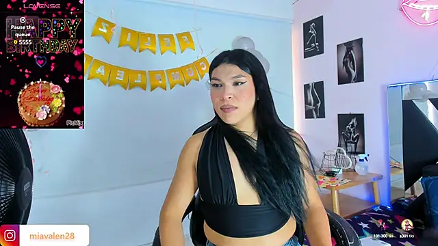 miavalentinaaa online show from January 2025 07:42:02 PM