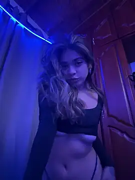 GiaFu online show from March 2026 04:27:02 AM