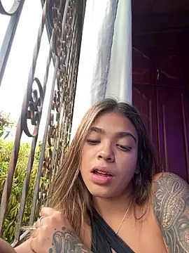 GiaFu online show from April 2026 09:22:01 PM