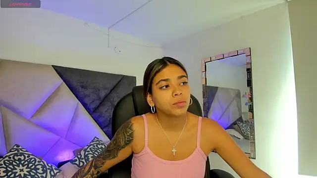 GiaFu online show from March 2026 02:29:02 PM