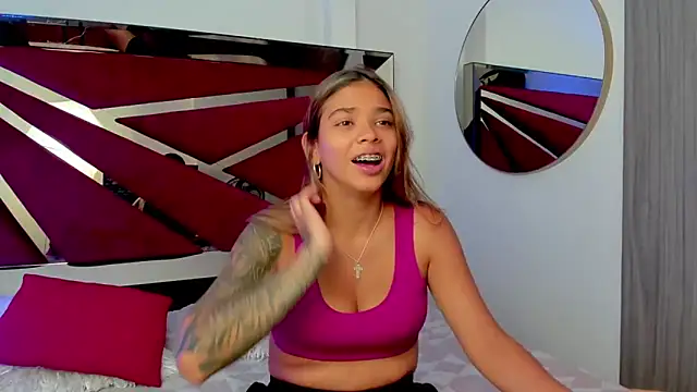 GiaFu online show from April 2026 04:00:01 PM