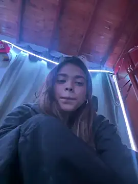 GiaFu online show from March 2026 03:39:02 AM