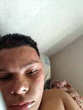 Snapshot of putoso031 chatting on October 2025 11:10:02 AM putoso031 online show from October 2025 11:10:02 AM