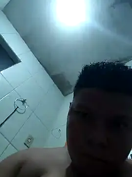 Snapshot of putoso031 chatting on December 2024 12:14:02 AM putoso031 online show from December 2024 12:14:02 AM