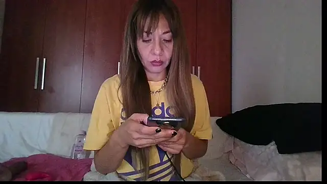 KarolinaReaper online show from November 2025 12:20:02 PM